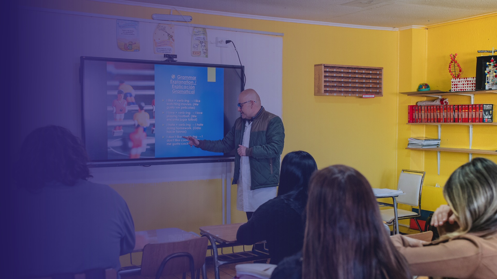 Streamline product interface showing Profesores